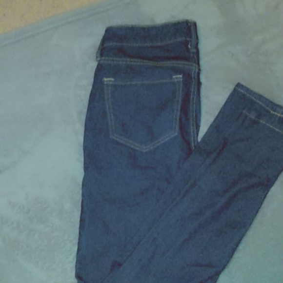 Jeans - Picture 1 of 7